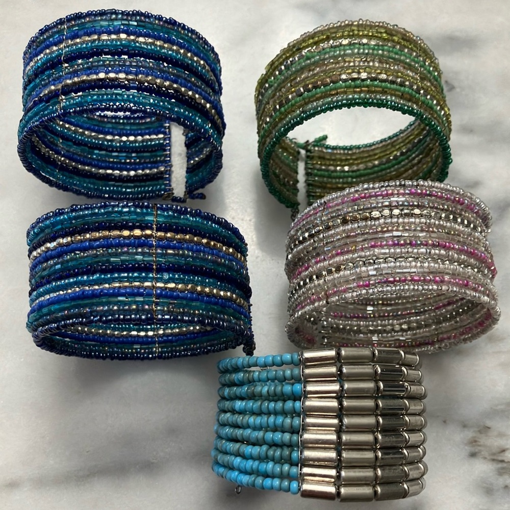 NWOT Elegant Glass Seed Beaded Bracelet LOT - Blue, Green, Silver, Pink (5)